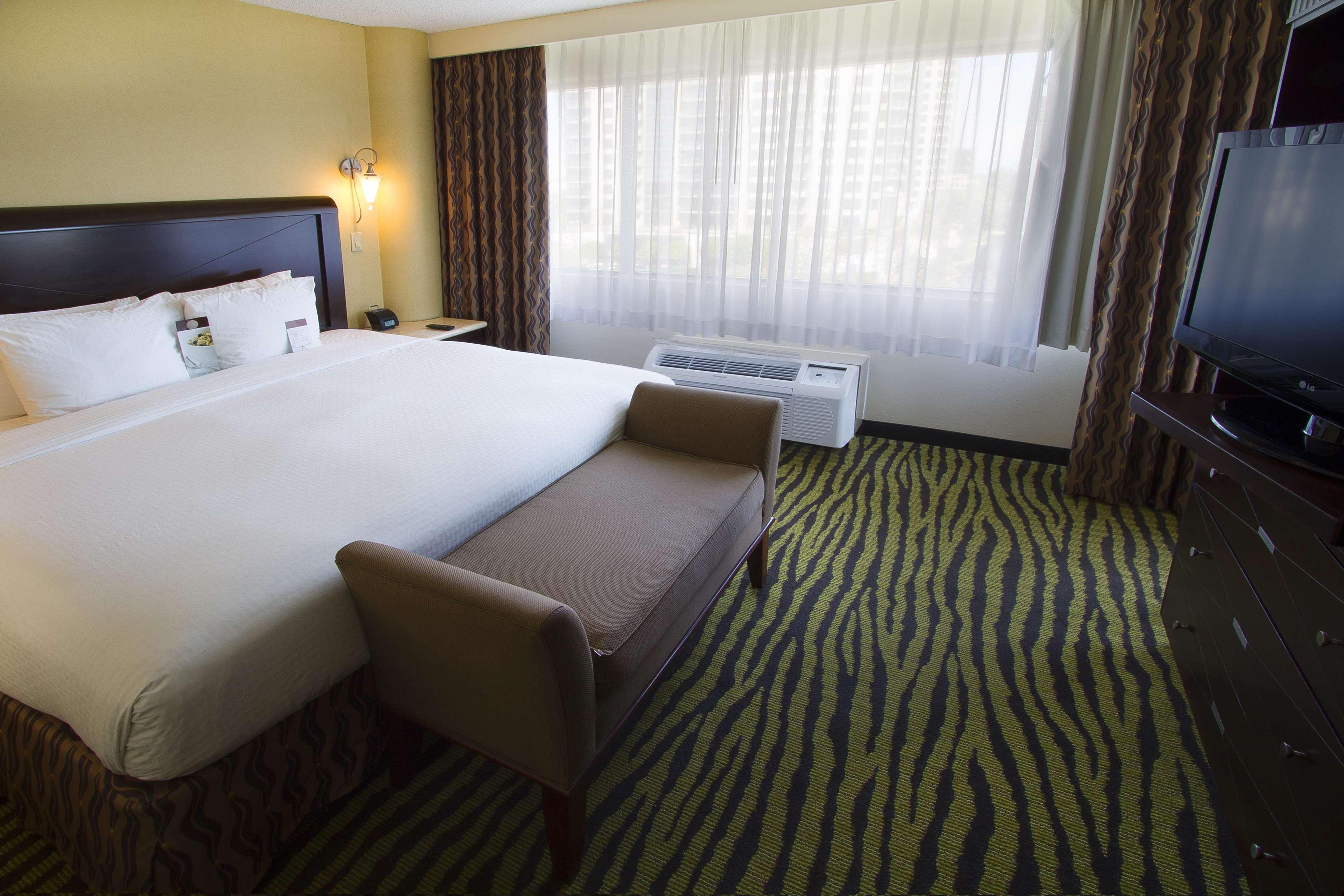 Hotel Doubletree By Hilton Orange County Airport Santa Ana Zewnętrze zdjęcie