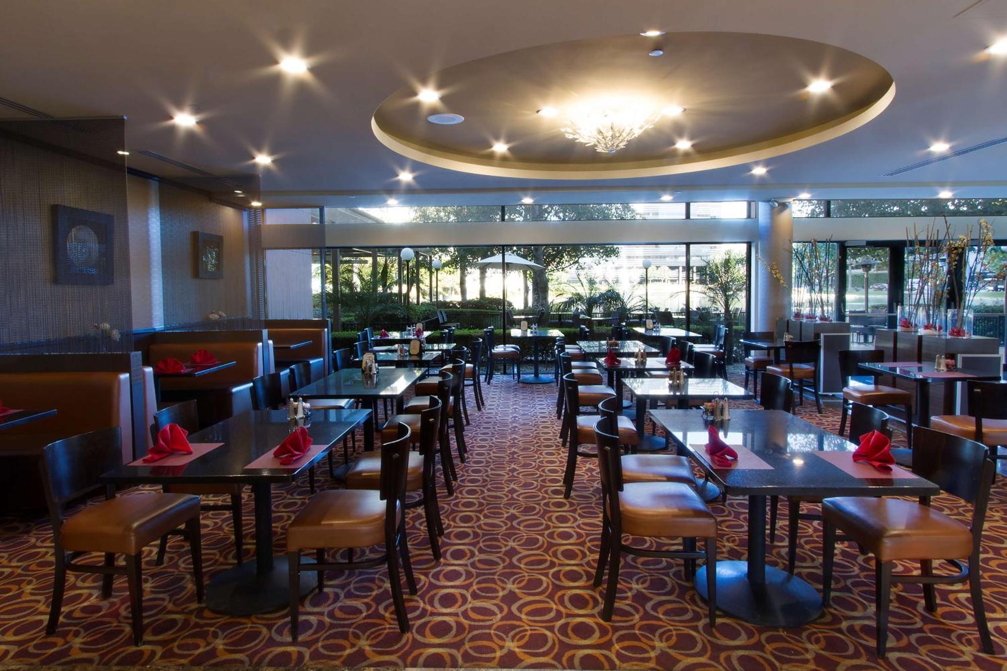 Hotel Doubletree By Hilton Orange County Airport Santa Ana Zewnętrze zdjęcie