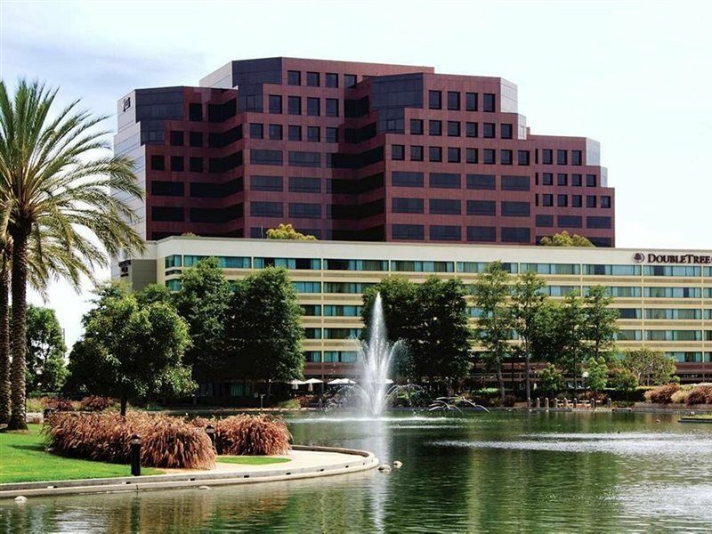 Hotel Doubletree By Hilton Orange County Airport Santa Ana Zewnętrze zdjęcie
